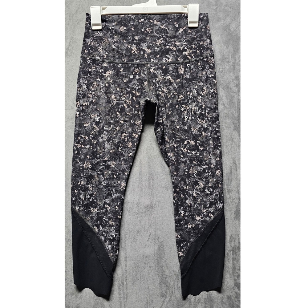 Lululemon 6 High Rise Scalloped Hem Floral Mosaic Mesh Crop Leggings Black Grey